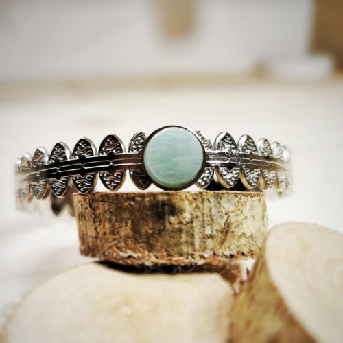 Kanda, bracelet jonc